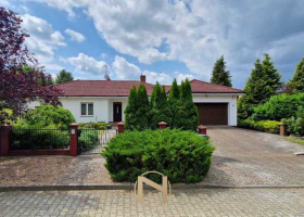 Dom na sprzedaż, Kłodawa - 1 350 000 zł