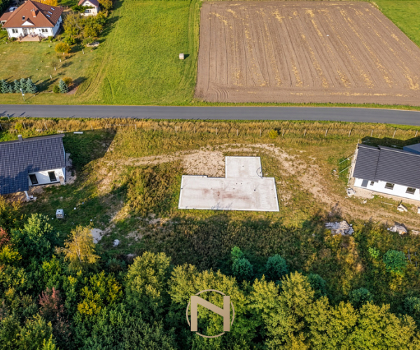 Borek - 249000 zł (nr 278/2181/OGS)