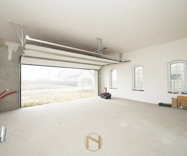 Ciecierzyce - 1250000 zł (nr 704/2055/ODS)