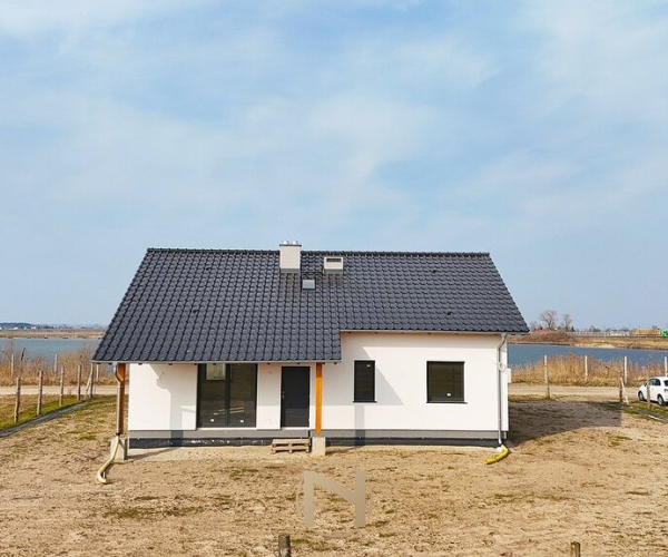 Dom na Sprzedaż, Deszczno - 670 000 zł